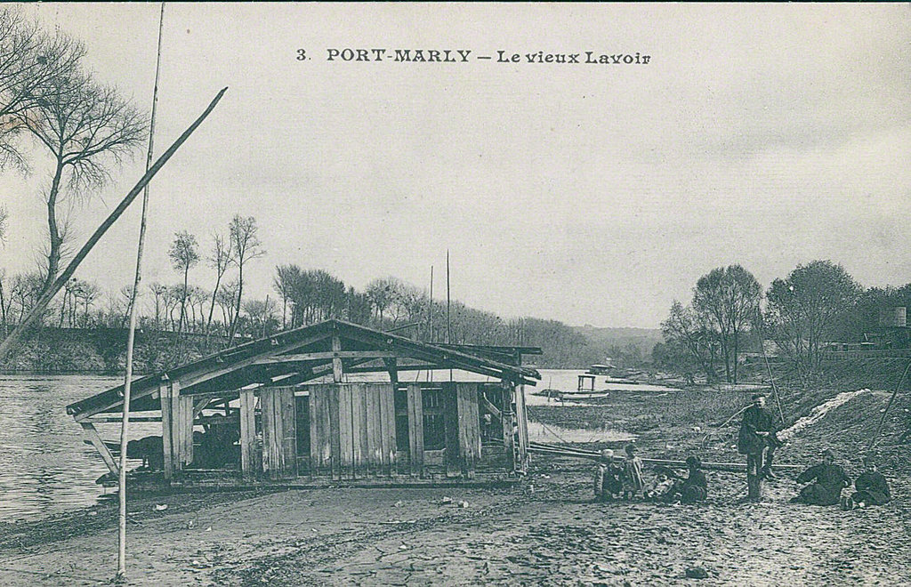 Carte postale sur Le Port-Marly - France