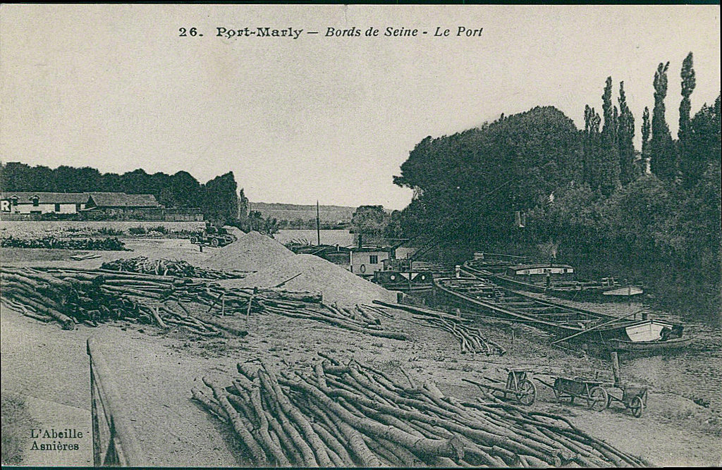 Carte postale sur Le Port-Marly - France