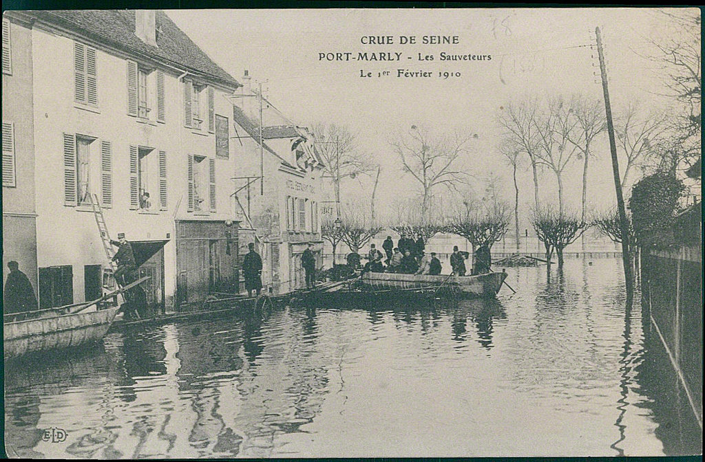 Carte postale sur Le Port-Marly - France