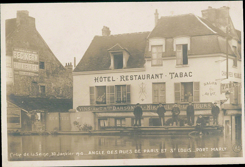 Carte postale sur Le Port-Marly - France