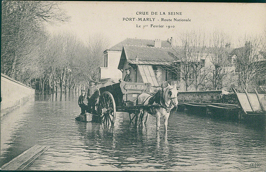 Carte postale sur Le Port-Marly - France