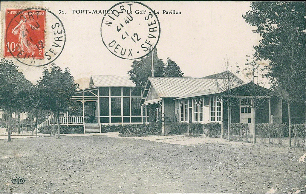 Carte postale sur Le Port-Marly - France