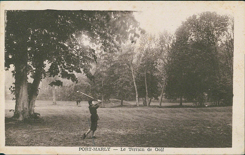 Carte postale sur Le Port-Marly - France