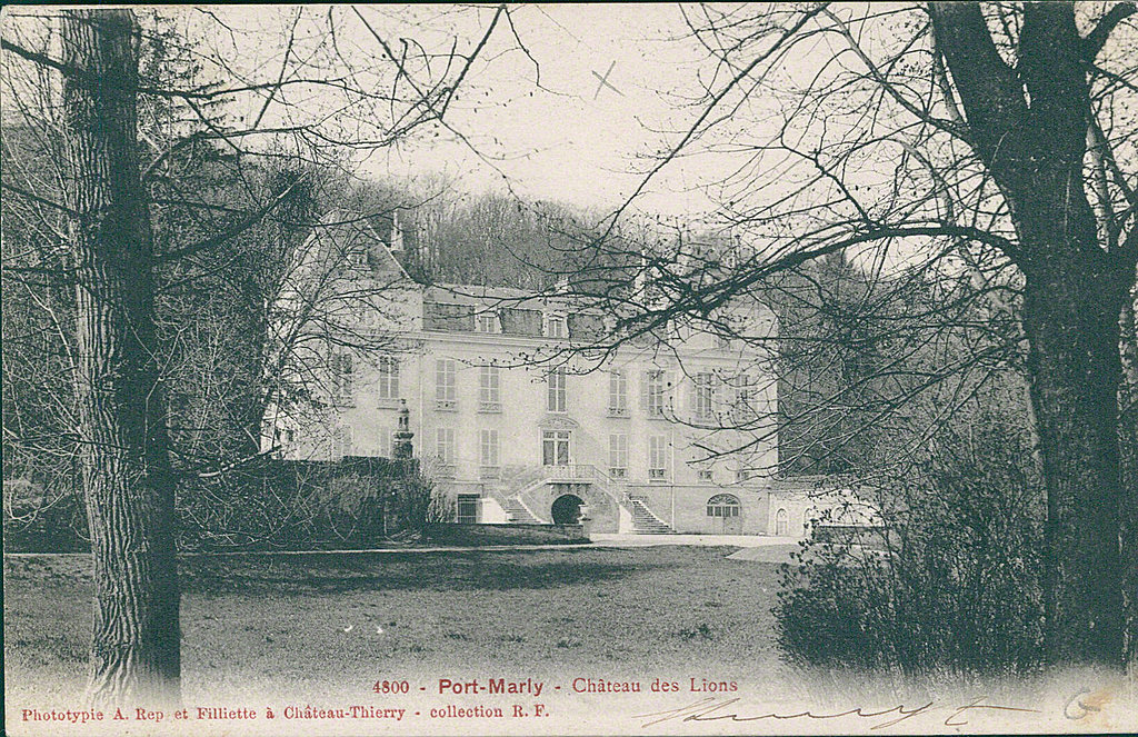 Carte postale sur Le Port-Marly - France