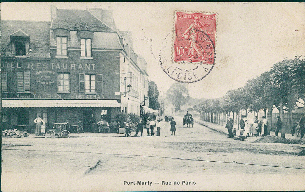 Carte postale sur Le Port-Marly - France