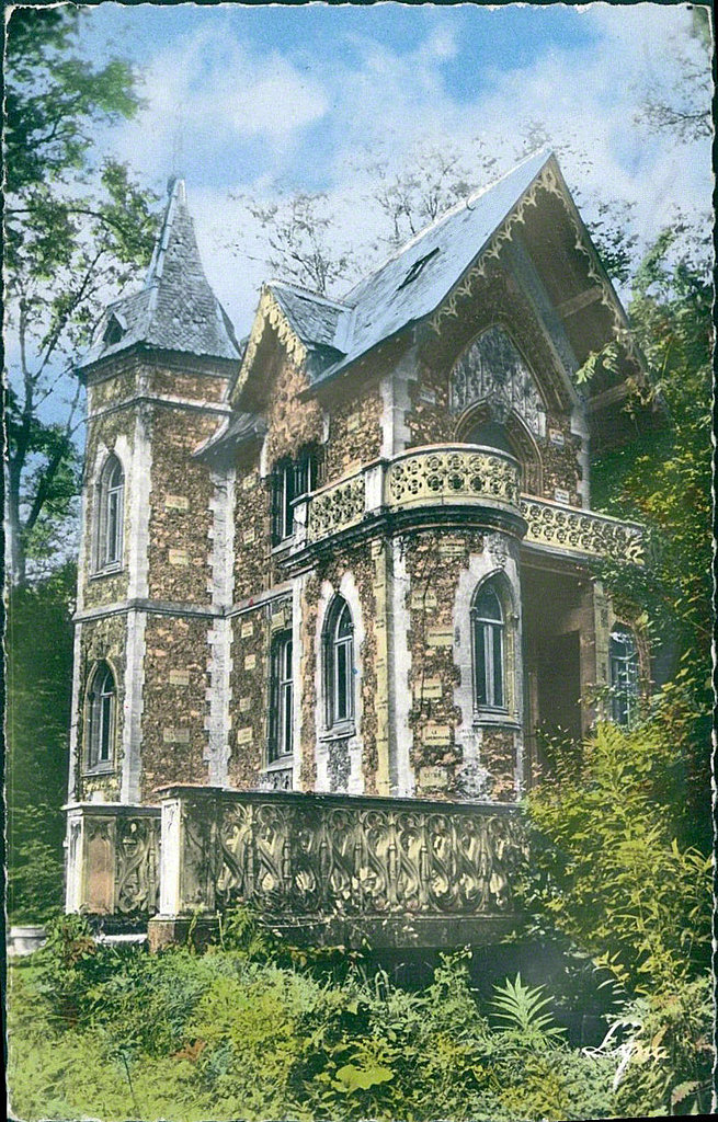 Carte postale sur Le Port-Marly - France